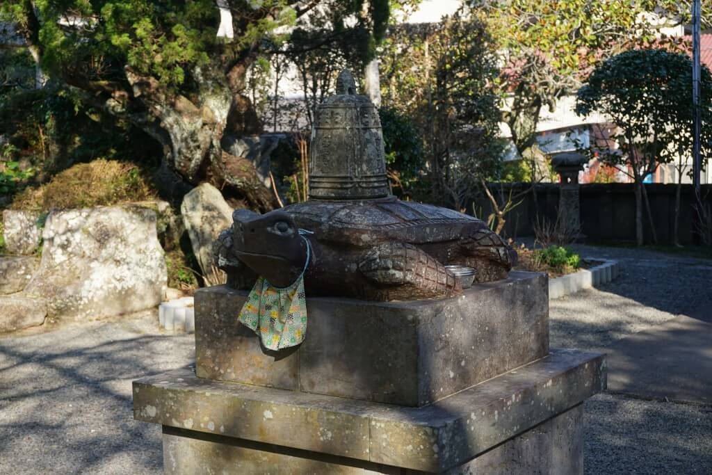 延光寺 赤亀石像 梵鐘
