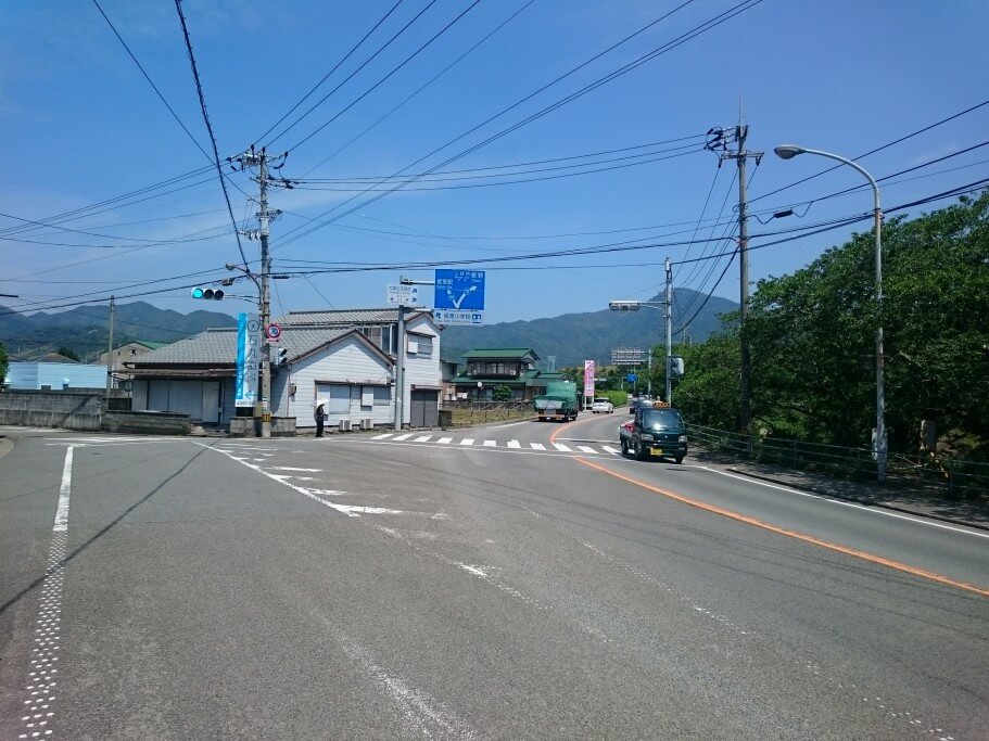 旧撫養街道と撫養街道の合流地点