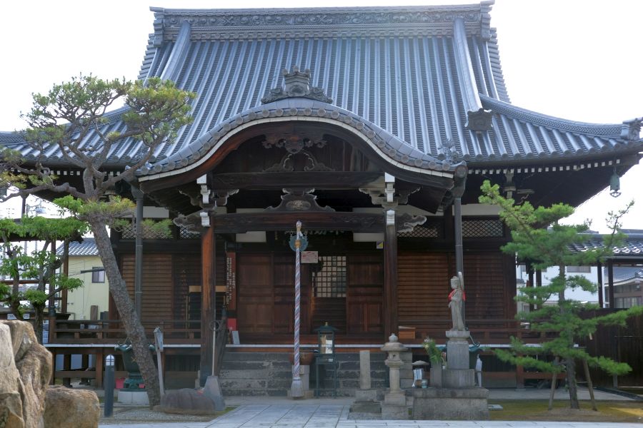 弘憲寺 本堂
