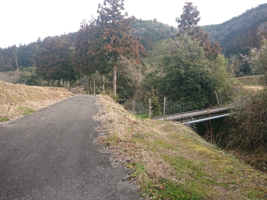 境目遍路古道_小川を渡る橋