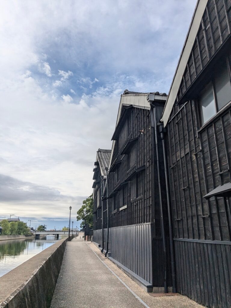 知多四国霊場18番札所光照寺_19番札所光照院_半田運河沿い蔵のまち