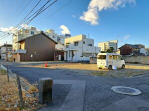 丸亀市旧遍路道沿い中務茂兵衛標石