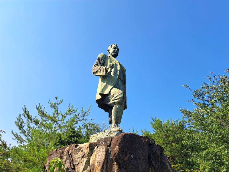 琴平公園_大久保諶之丞像