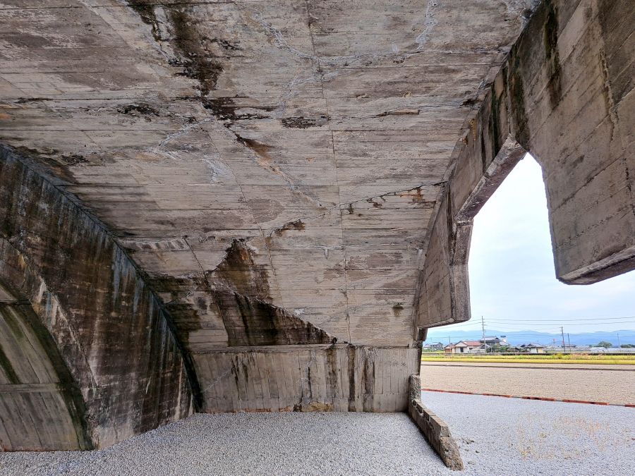 前浜5号掩体_内部