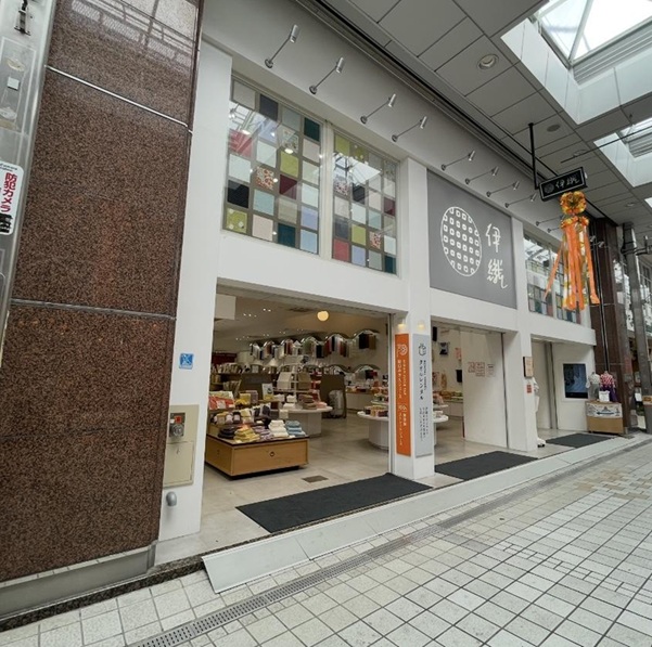 伊織本店_外観