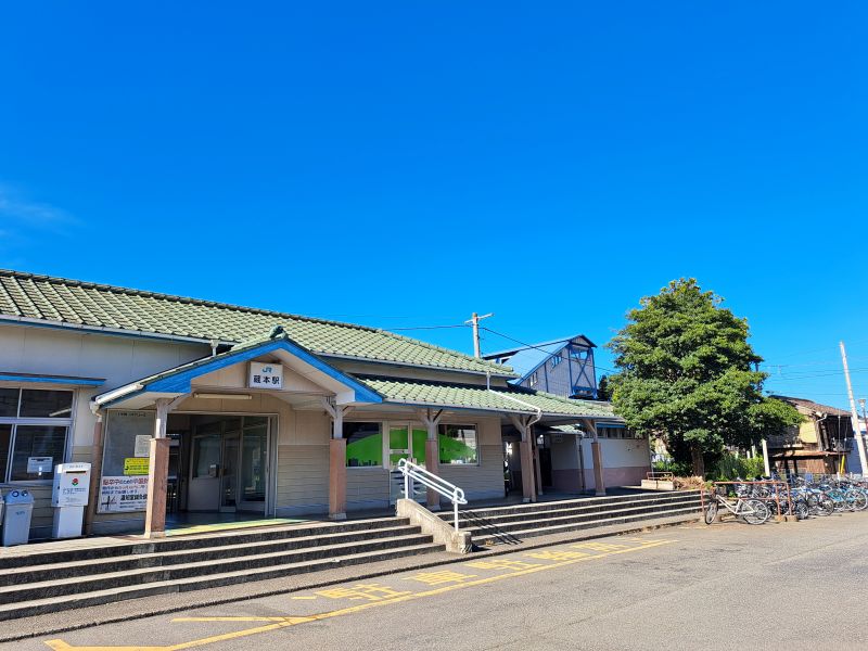 蔵本駅_駅舎